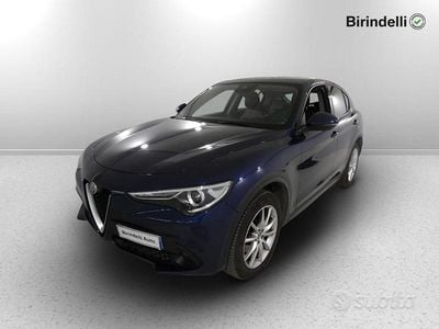 Usata Alfa Romeo Stelvio Executive 179 CV (131 kW) 2019 Blu SUV