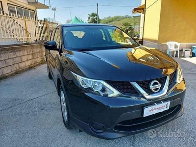 Usata Nissan Qashqai Visia 115 CV (84 kW) 2015 Nero SUV