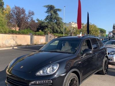 Usata Porsche Cayenne 333 CV (244 kW) 2011 Nero SUV