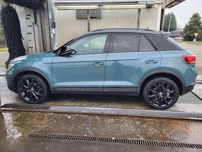 Usata VW T-Roc Edition 150 CV (110 kW) 2023 Blu/azzurro SUV