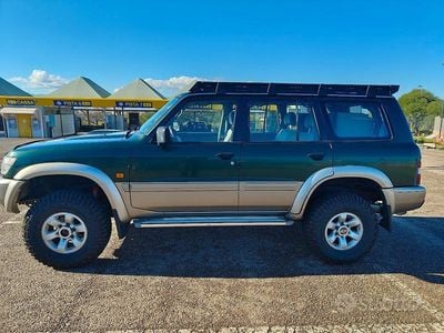 Usata Nissan Patrol 158 CV (116 kW) 2001 Verde SUV