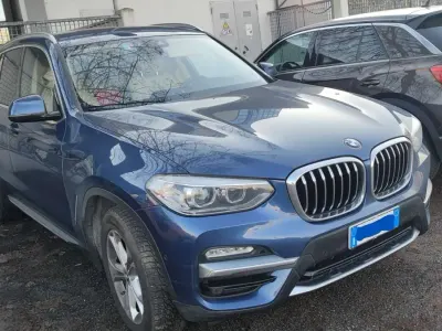 Usata BMW X3 Luxury Line 190 CV (139 kW) 2019 Blu/azzurro SUV