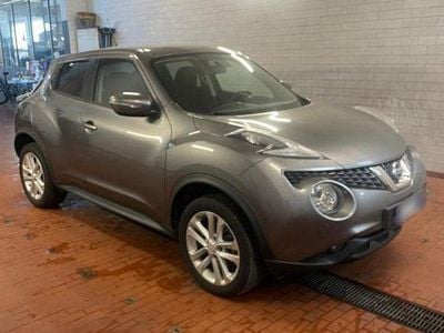 Używany Nissan Juke Acenta 116 KM (85 kW) 2016 Szary SUV