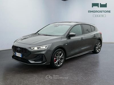 Usata Ford Focus ST-Line 125 CV (91 kW) 2022 Magnetic grey Berlina