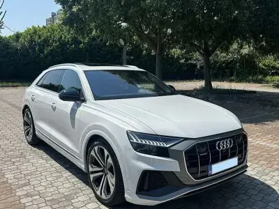 Usata Audi Q8 Sport 286 CV (210 kW) 2018 SUV