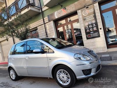 Usata Lancia Musa 90 CV (66 kW) 2010 Grigio Monovolume