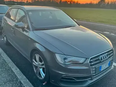 Usado Audi A3 S-Line 110 CV (80 kW) 2016 Berlina