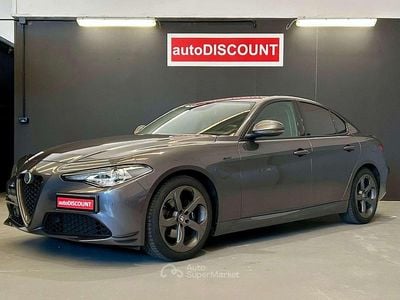 Usata Alfa Romeo Giulia Sprint 190 CV (139 kW) 2020 Grigio Berlina