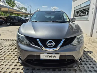 Usata Nissan Qashqai Tekna 131 CV (96 kW) 2016 Grigio SUV