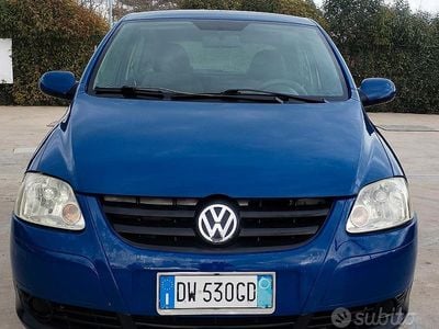 Usata VW Fox 2009 Blu Utilitaria