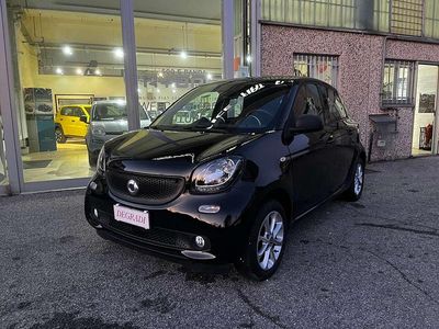 Usata Smart ForFour 71 CV (52 kW) 2019 Nero Utilitaria