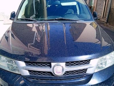 Käytetty Fiat Freemont 140 HP (102 kW) 2012 Katumaasturi