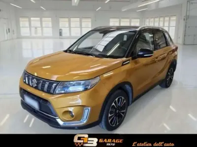 Usata Suzuki Vitara 129 CV (94 kW) 2020 Arancione SUV