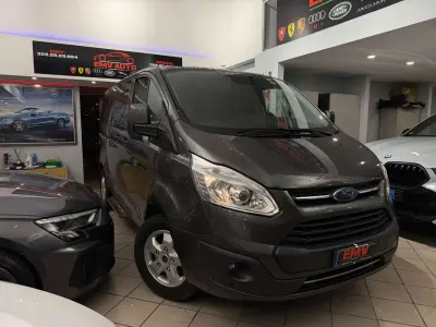 Usata Ford Tourneo Titanium 170 CV (125 kW) 2017 Grigio Furgone