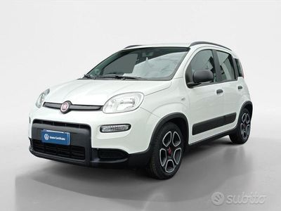 Usata Fiat Panda City Life 69 CV (50 kW) 2022 Bianco Utilitaria