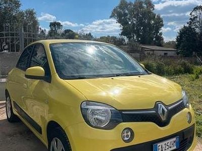 Usata Renault Twingo SE 69 CV (50 kW) 2015 Giallo Utilitaria