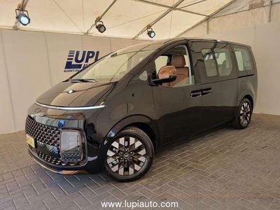 usata Hyundai Staria 2.2 AT AWD 7 posti Luxury