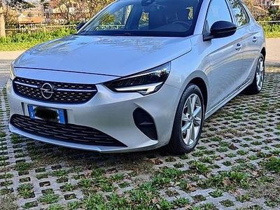 Usata Opel Corsa Elegance 101 CV (74 kW) 2022 Grigio Berlina