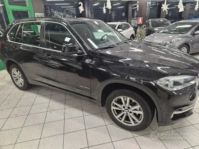 Usata BMW X5 Efficient Dynamics 231 CV (169 kW) 2018 Nero metallizzato SUV