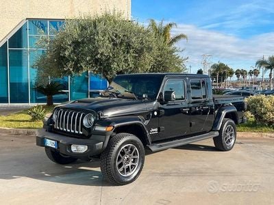Nero Usata 2022 Jeep Gladiator Pick-up | 13.900 €
