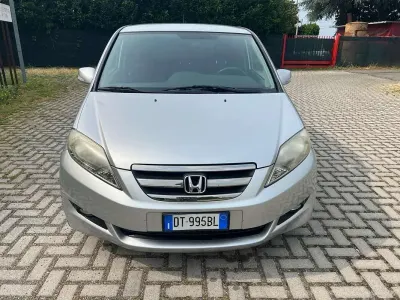 Usata Honda FR-V Comfort 140 CV (102 kW) 2009 Grigio Monovolume