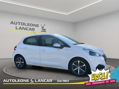 Usata Peugeot 208 Allure 99 CV (72 kW) 2016 Bianco Utilitaria