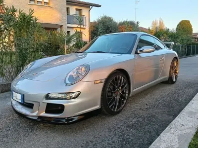 Usata Porsche 997 325 CV (239 kW) 2005 Argento Coupé