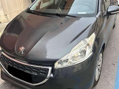 Begagnad Peugeot 208