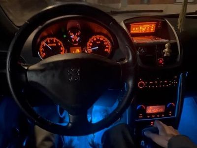 Usata Peugeot 207 95 CV (69 kW) 2007 Grigio Berlina