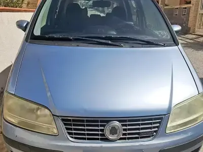 Käytetty Fiat Idea 90 HP (66 kW) 2008 Tila-auto