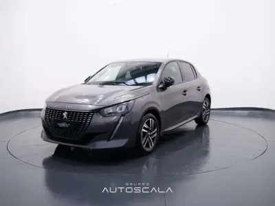 Usata Peugeot 208 Active 101 CV (74 kW) 2023 Grigio platinum Utilitaria