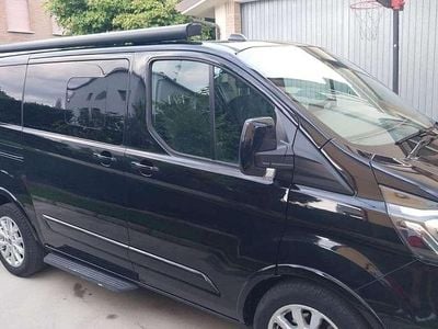 Usata Ford Tourneo Custom 131 CV (96 kW) 2021 Nero Furgone