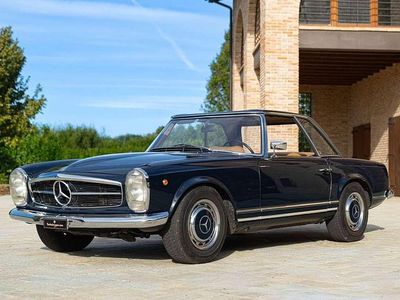 Usata Mercedes SL280 24 CV (17 kW) 1969 Blu/azzurro Cabrio