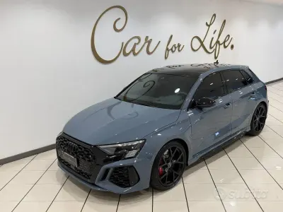 Usata Audi RS3 Comfort 400 CV (294 kW) 2022 Grigio Berlina