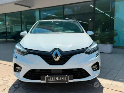 Usata Renault Clio V Business 86 CV (63 kW) 2021 Other Berlina