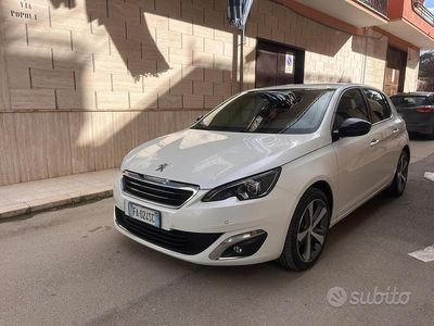 Usata Peugeot 308 Allure 120 CV (88 kW) 2015 Berlina