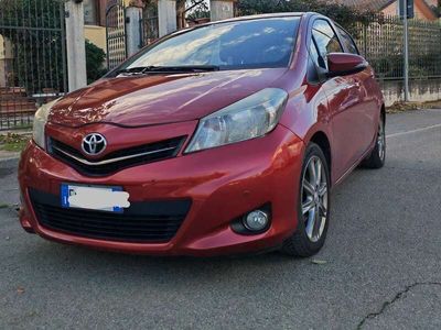 usata Toyota Yaris 5p 1.4 d-4d