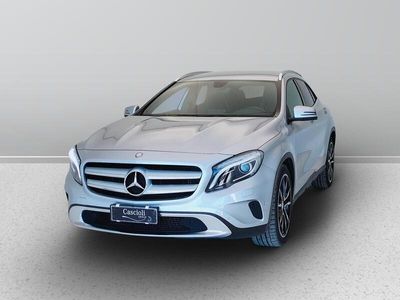 Mercedes GLA220