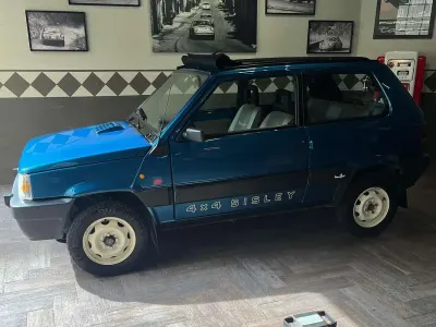 Usata Fiat Panda 4x4 50 CV (36 kW) 1988 Blu/azzurro Utilitaria