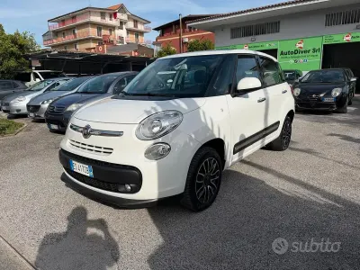 Käytetty Fiat 500L 80 HP (58 kW) 2013 Valkoinen Tila-auto