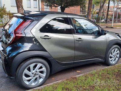 Usata Toyota Aygo X Trend 72 CV (52 kW) 2022 Verde SUV