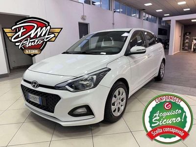 Usata Hyundai i20 75 CV (55 kW) 2019 Bianco Utilitaria