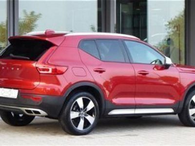 usata Volvo XC40 T3 Momentum