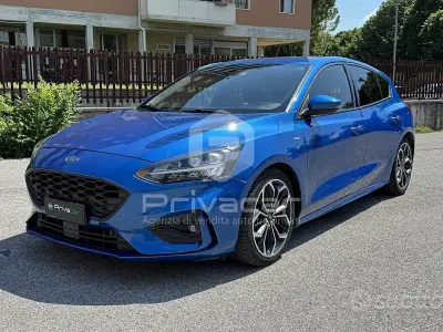 Usata Ford Focus ST 120 CV (88 kW) 2019 Blu Station wagon