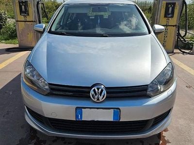 Usata VW Golf VI 105 CV (77 kW) 2011 Grigio Utilitaria