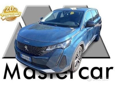 Usata Peugeot 5008 Allure 131 CV (96 kW) 2022 Blu/azzurro SUV