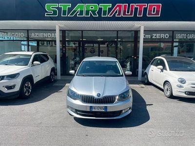 Usata Skoda Fabia Design Edition 75 CV (55 kW) 2017 Argento Utilitaria