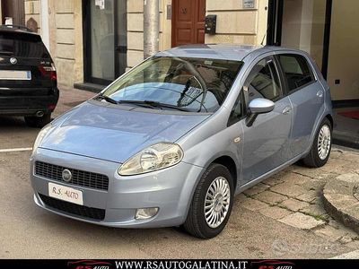 Usata Fiat Grande Punto 65 CV (47 kW) 2007 Blu Utilitaria