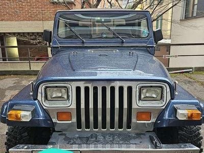 Begagnad Jeep Wrangler Laredo 103 HK (75 kW) 1991 SUV