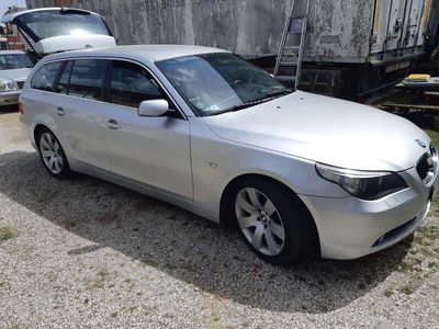 BMW 525